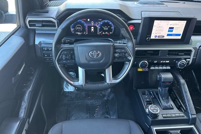 Used 2024 Toyota Tacoma TRD Off-Road w/ TRD Off Road Upgrade Package AWD/4WD image 19
