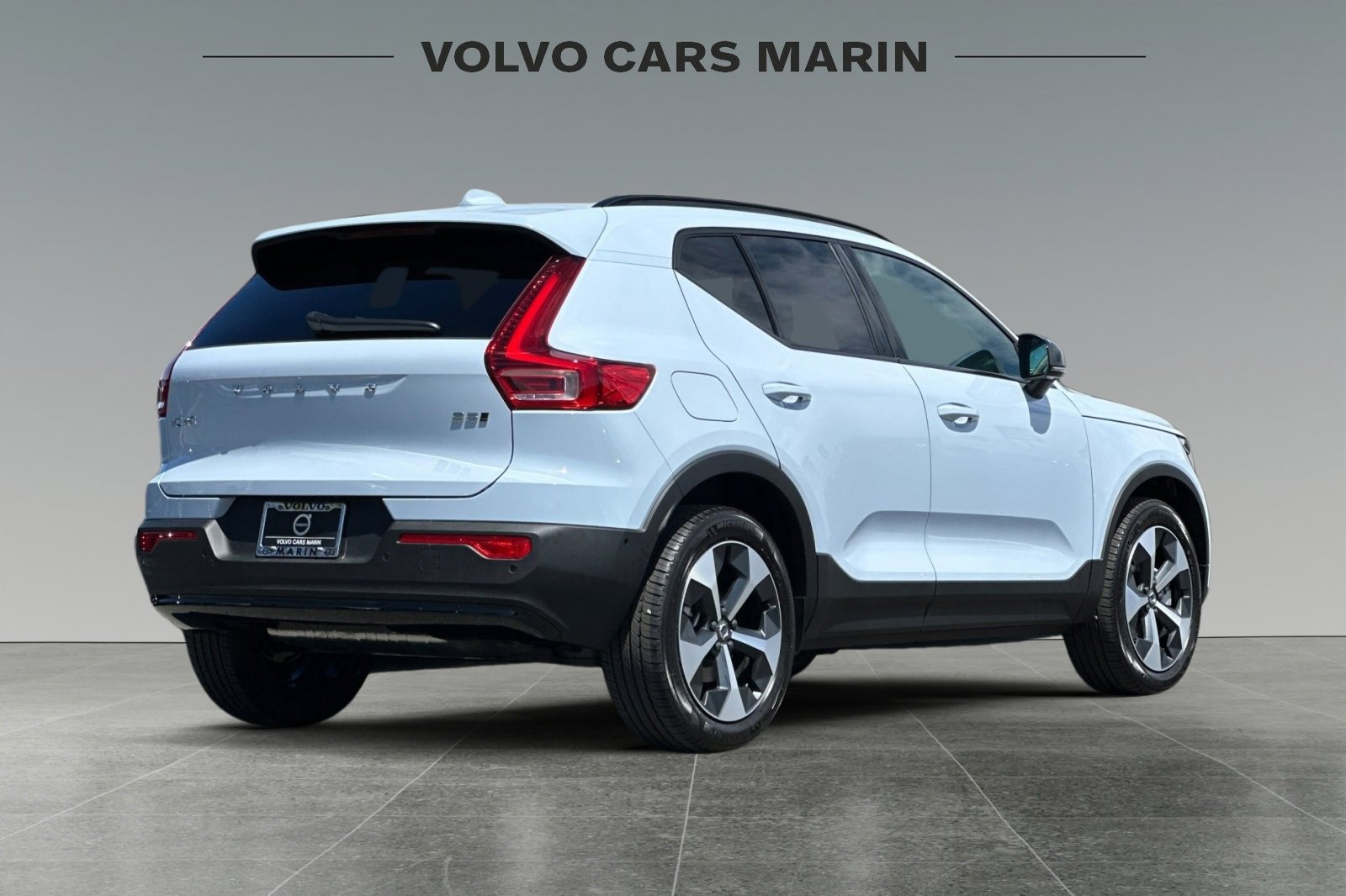 New 2026 Volvo XC40 B5 Plus w/ Protection Package Premier image 2