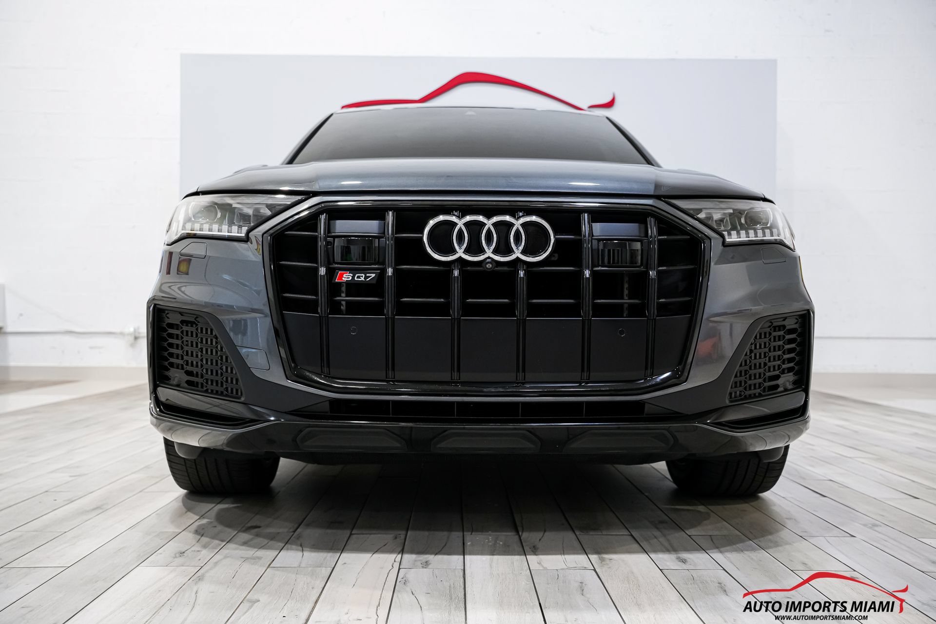 Used 2021 Audi SQ7 Premium Plus w/ Driver Assistance Package AWD/4WD image 32
