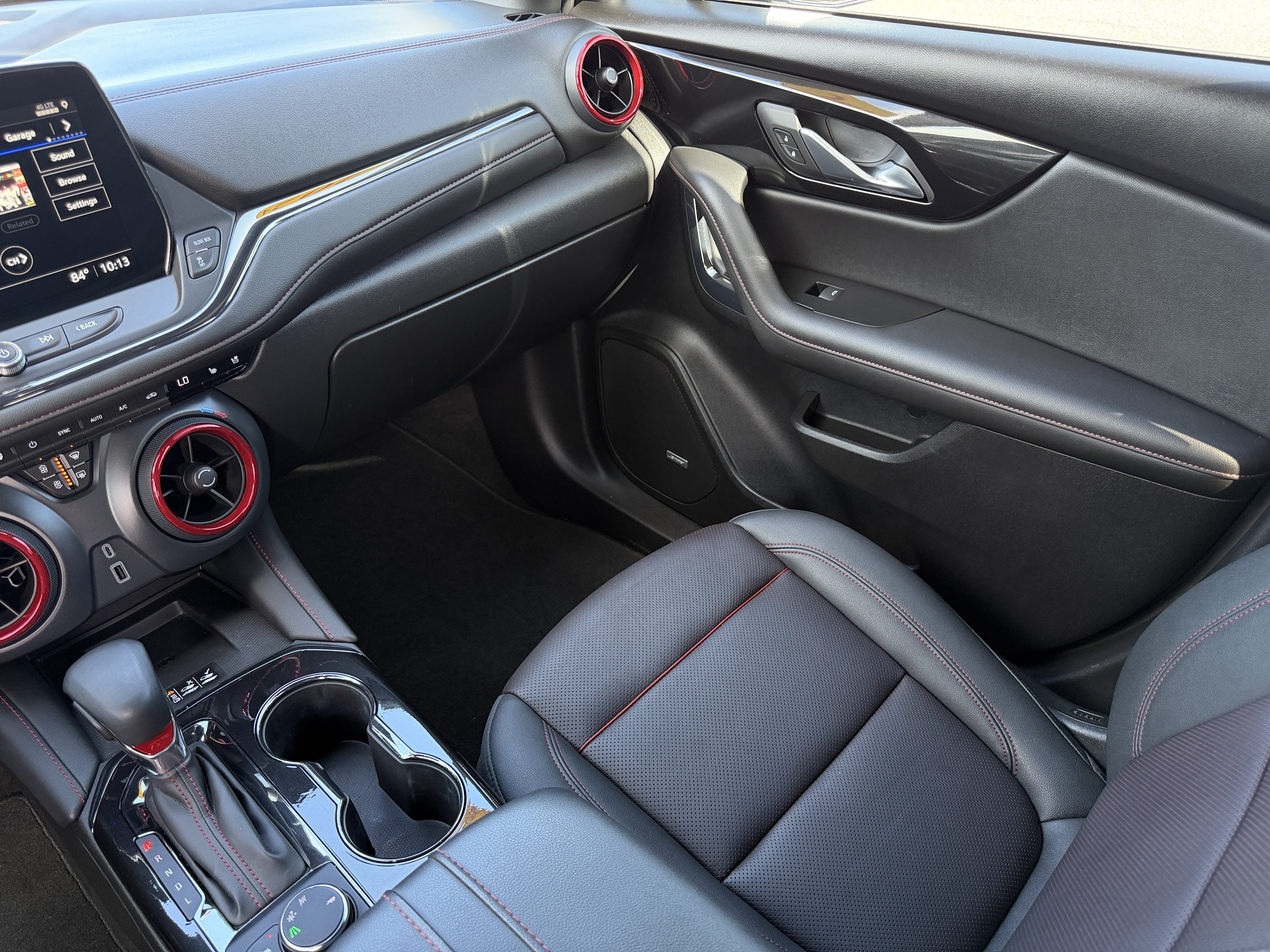 Certified 2024 Chevrolet Blazer RS w/ Driver Confidence II Package FWD image 17