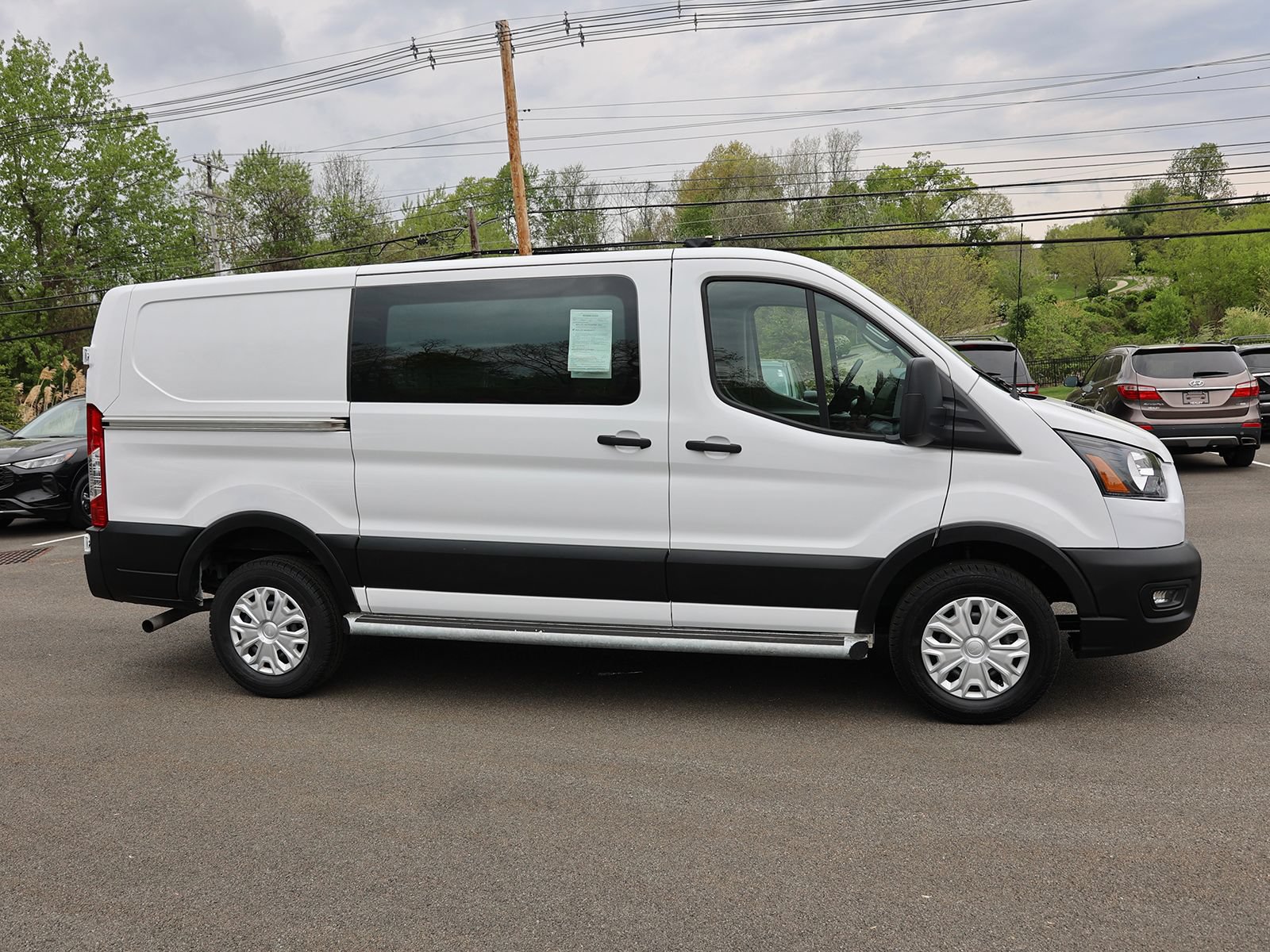 Used 2024 Ford Transit 250 Low Roof w/ Exterior Upgrade Package RWD image 8