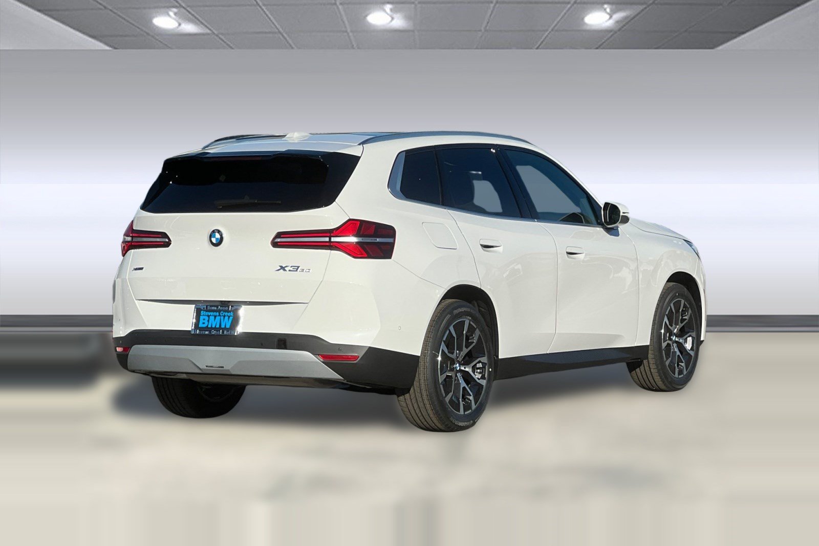 Used 2026 BMW X3 xDrive30i w/ Premium Package AWD/4WD image 8