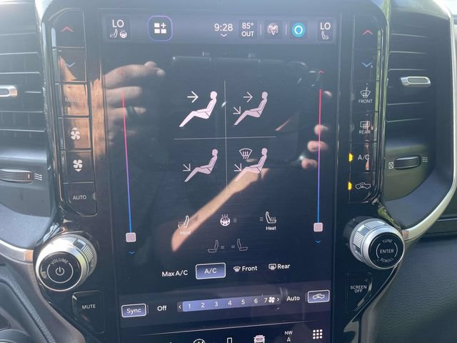 Used 2025 RAM 1500 Big Horn AWD/4WD image 29