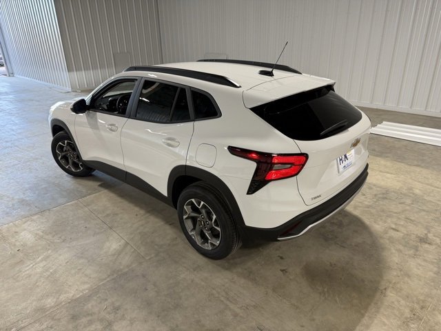 New 2026 Chevrolet Trax LT image 36