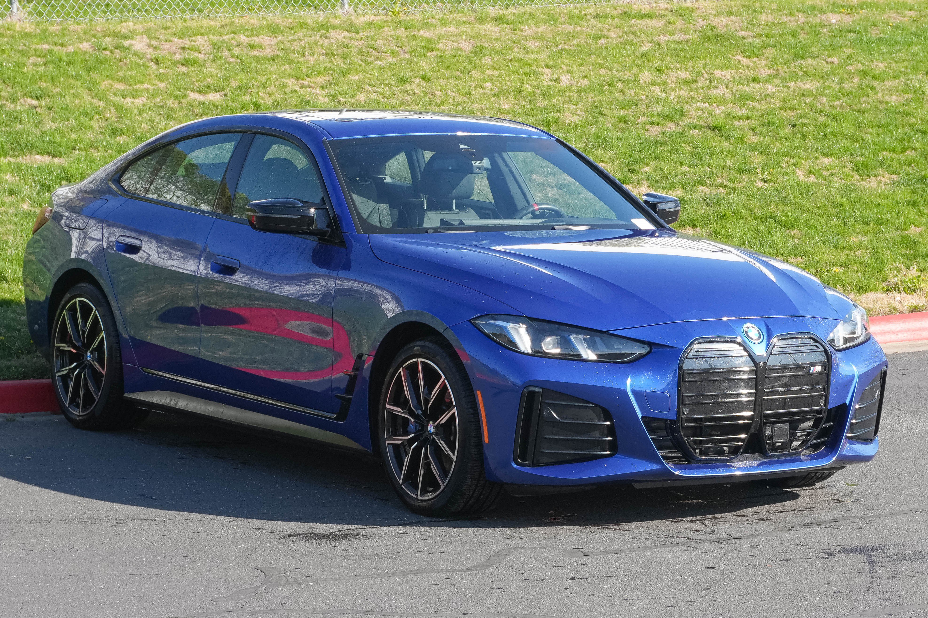 Used 2025 BMW i4 M50 image 2