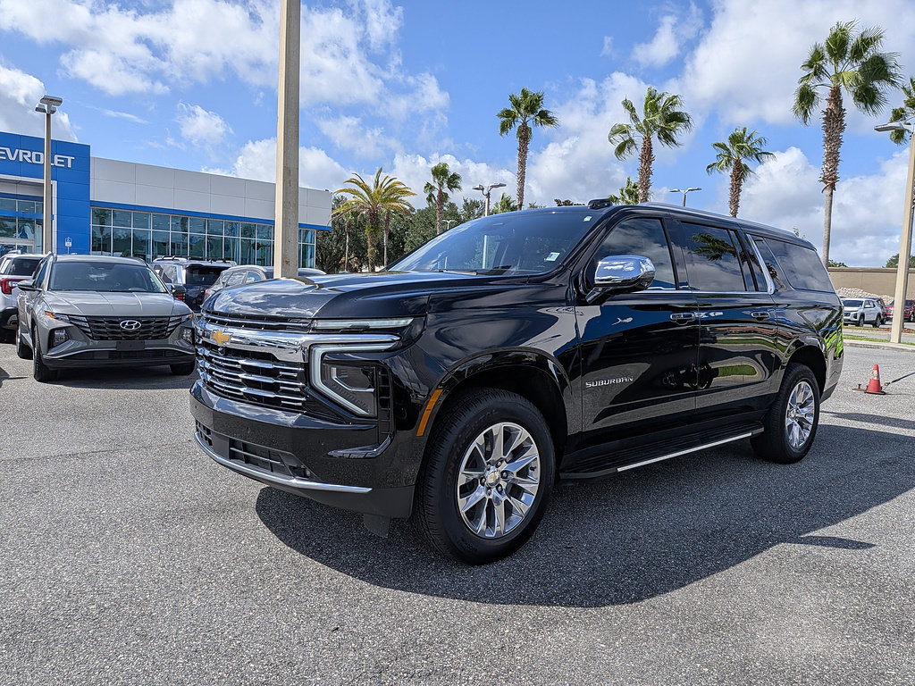 Certified 2025 Chevrolet Suburban Premier AWD/4WD image 7