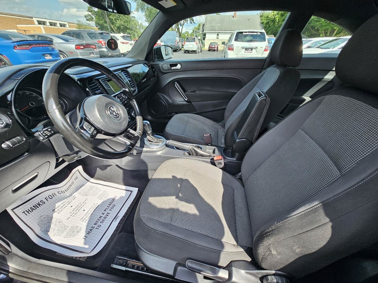 Used 2017 Volkswagen Beetle 1.8T S FWD image 19