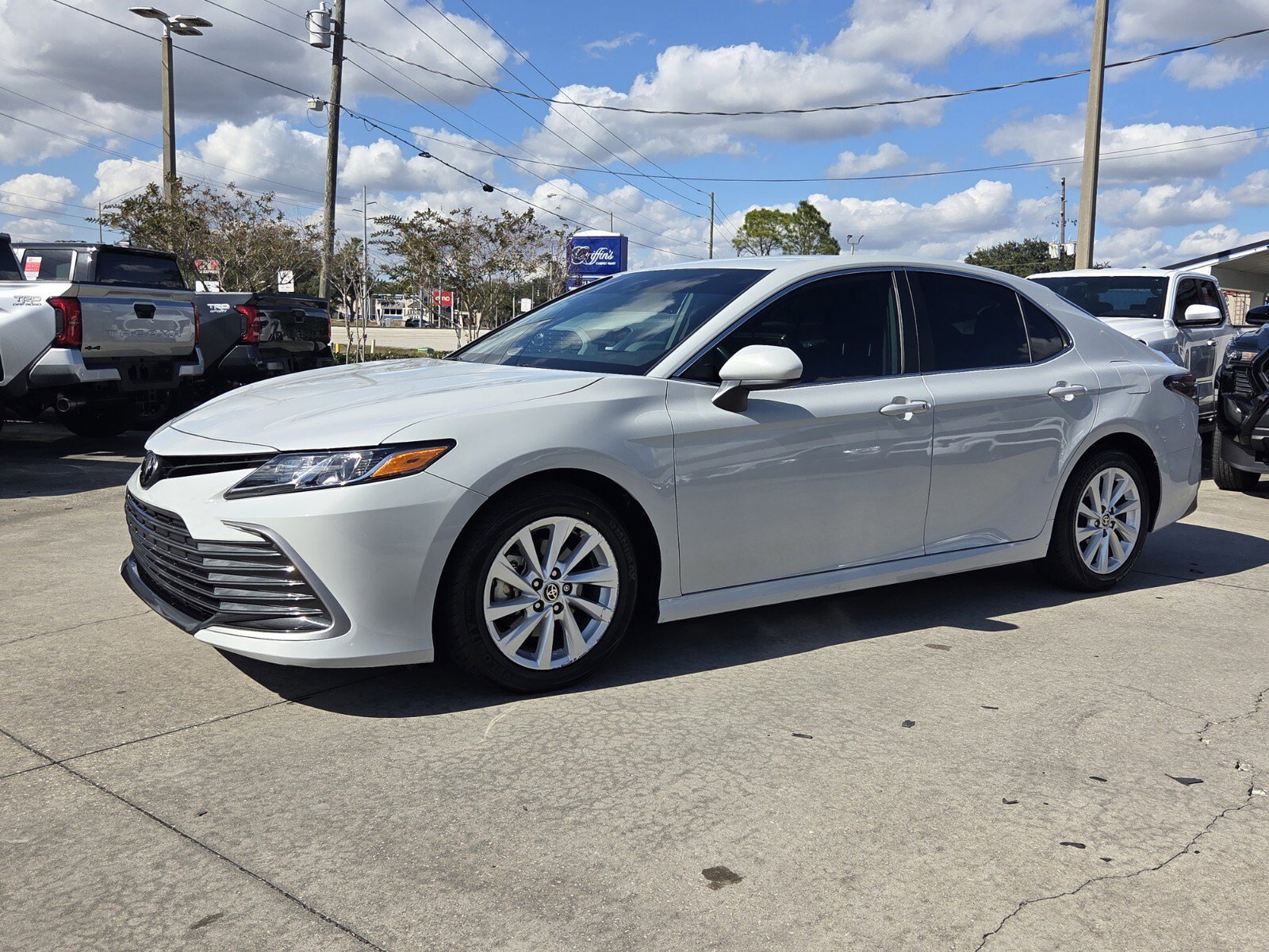 Certified 2024 Toyota Camry LE image 3