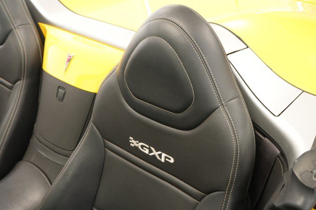 Used 2007 Pontiac Solstice GXP w/ Premium Package RWD image 41