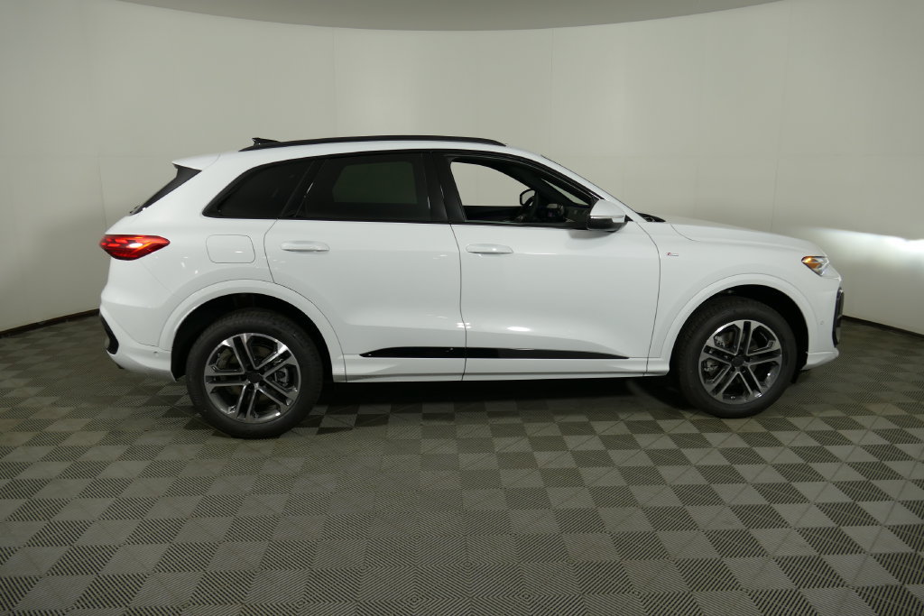 New 2026 Audi Q5 2.0T AWD/4WD image 2