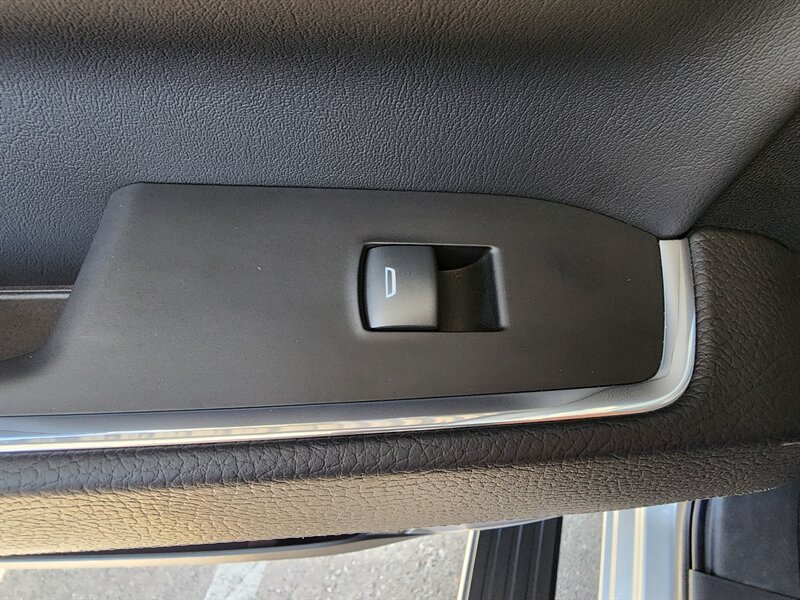 Used 2023 GMC Sierra 1500 Denali w/ Technology Package AWD/4WD image 88