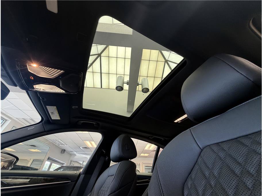 Used 2023 BMW 530e w/ M Sport Package RWD image 30