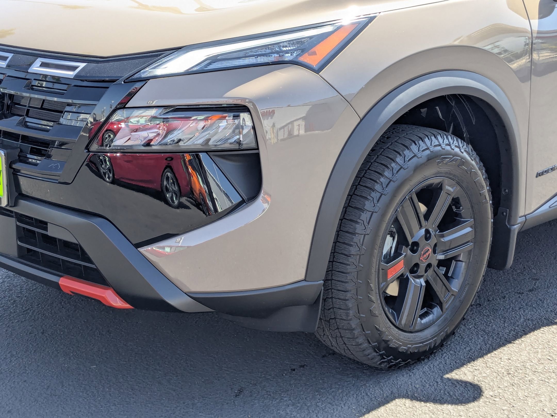 New 2026 Nissan Rogue SV image 10