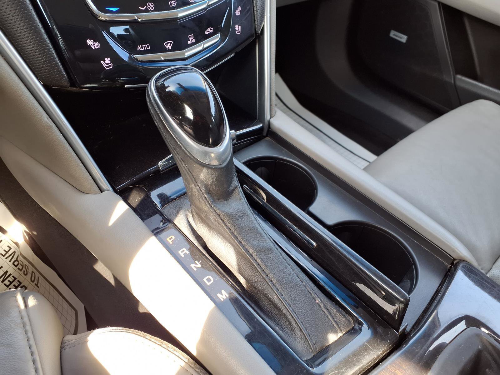 Used 2017 Cadillac XTS Luxury image 13