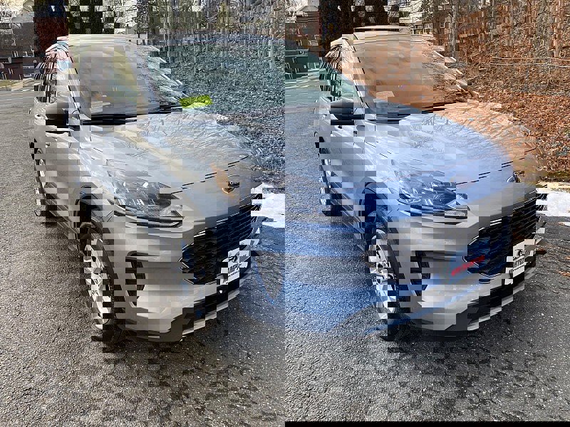 Certified 2022 Ford Escape SE w/ Convenience Package image 3