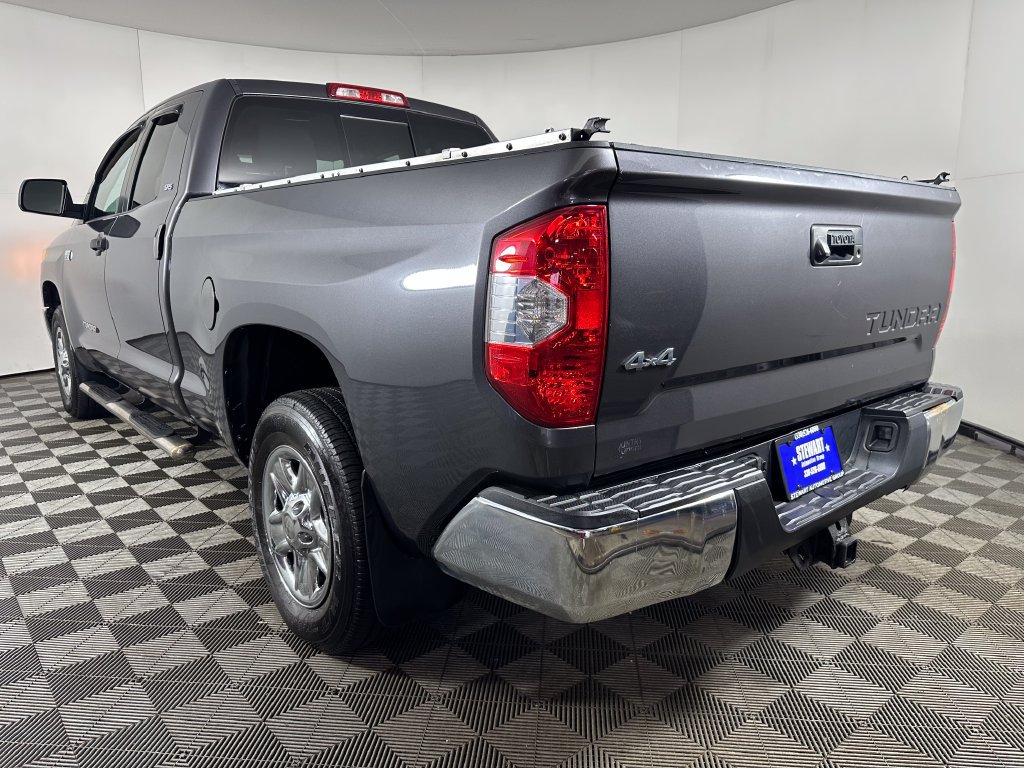 Used 2016 Toyota Tundra SR5 AWD/4WD image 3