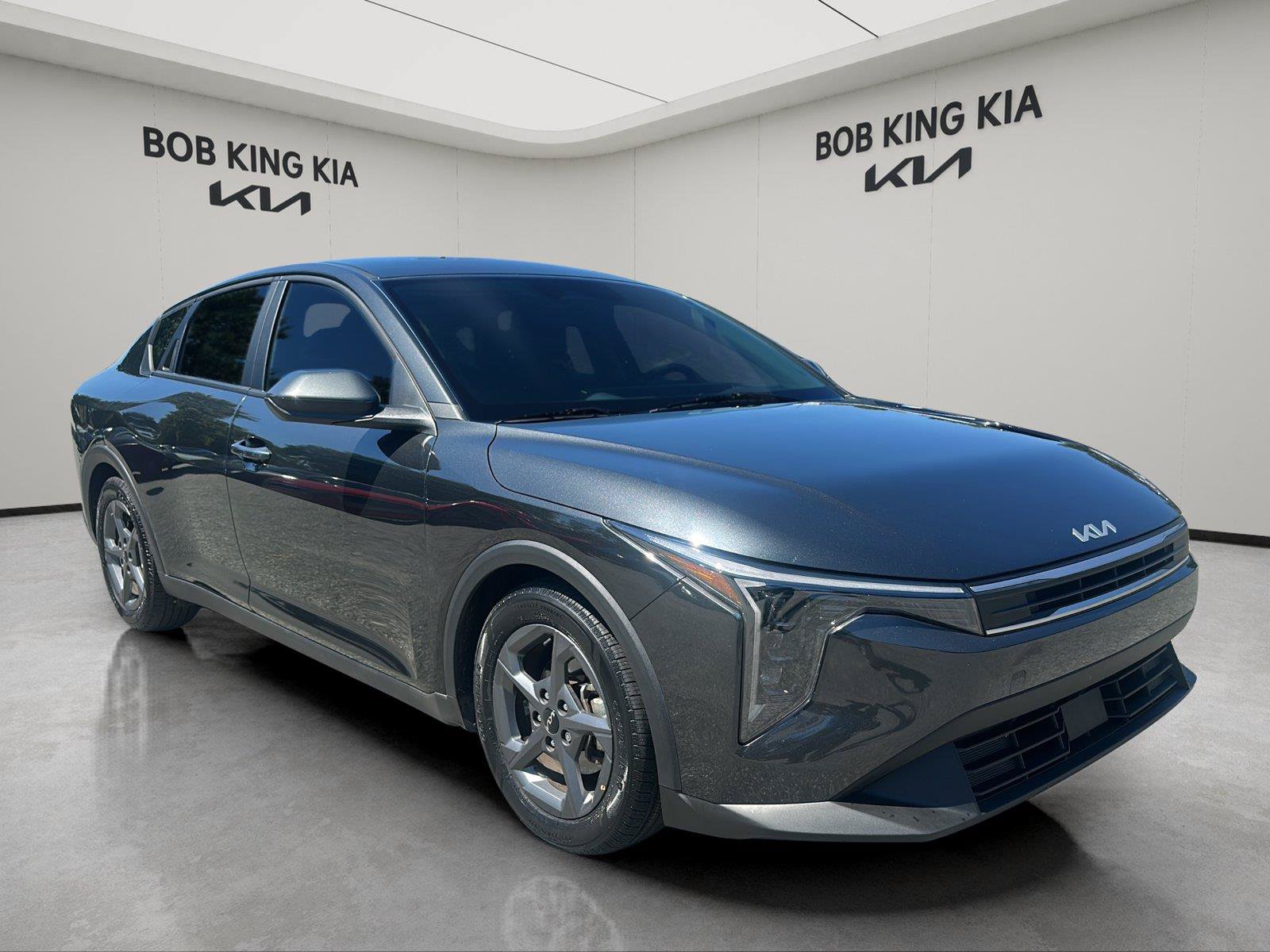 Used 2025 Kia K4 FWD image 7