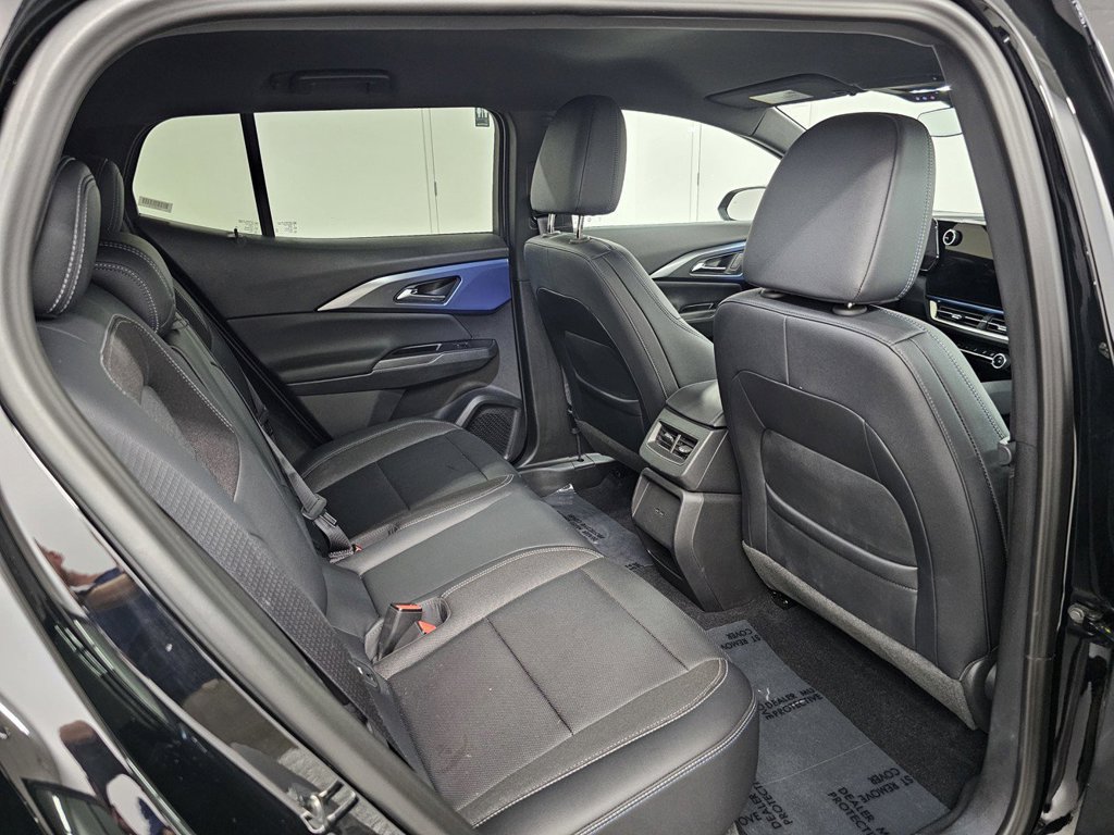 Used 2025 Chevrolet Equinox EV LT w/ Convenience Package FWD image 25