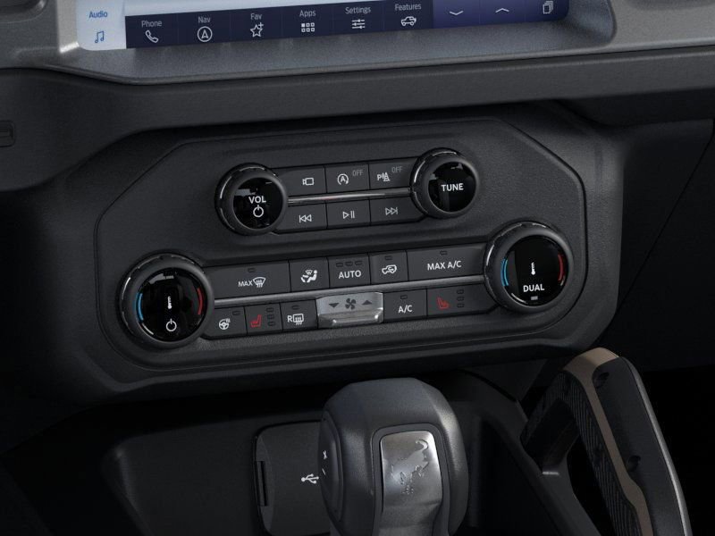 New 2025 Ford Bronco Badlands image 12