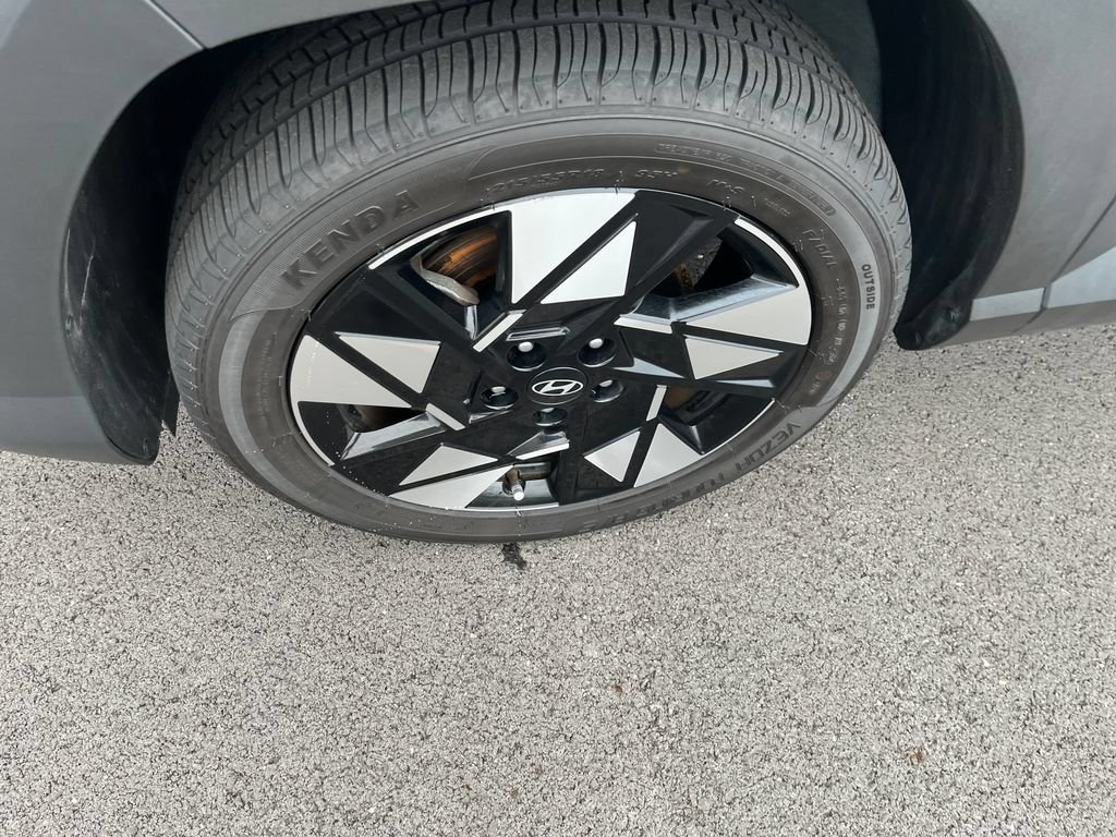 Used 2025 Hyundai Kona SEL FWD image 10
