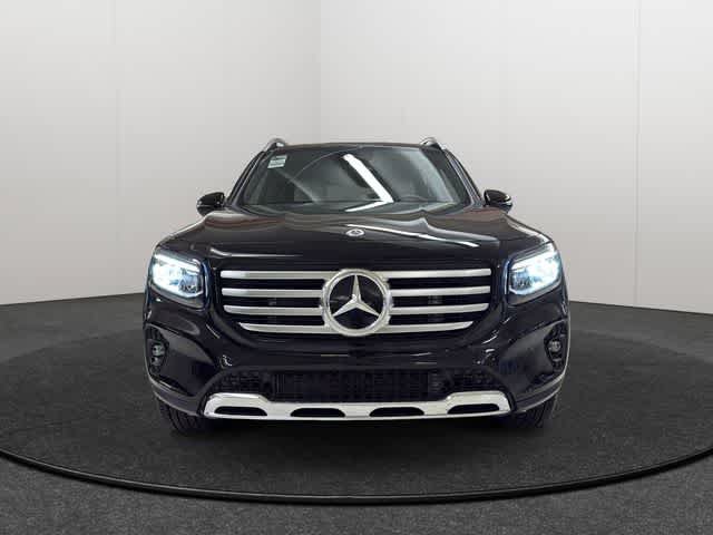 Certified 2026 Mercedes-Benz GLB 250 4MATIC image 2
