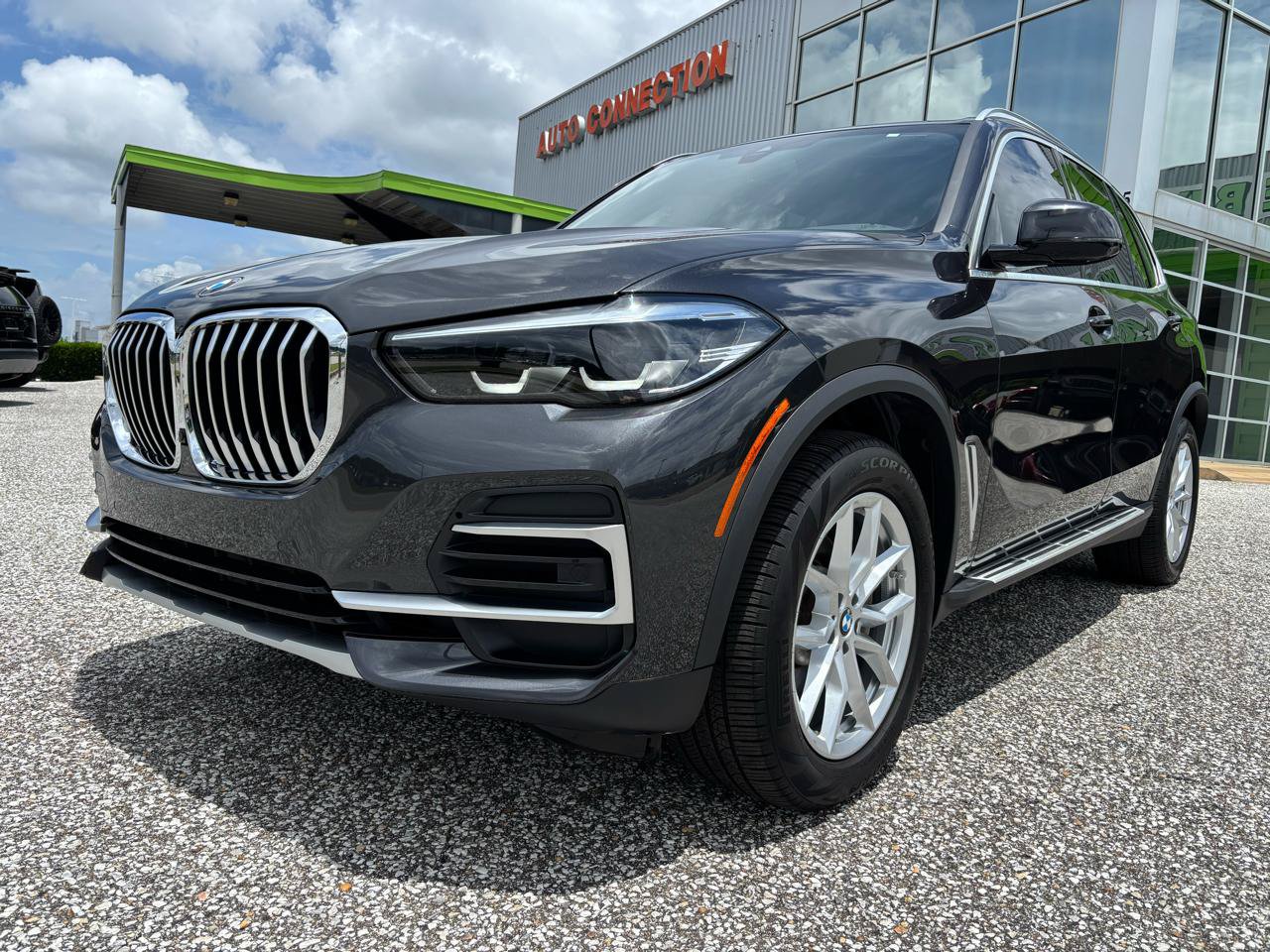 Used 2023 BMW X5 sDrive40i w/ Premium Package RWD image 10