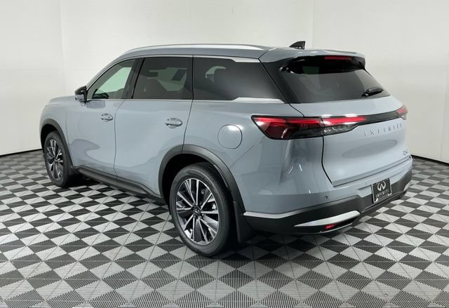 Certified 2027 INFINITI QX60 Luxe w/ Cargo Package FWD image 4
