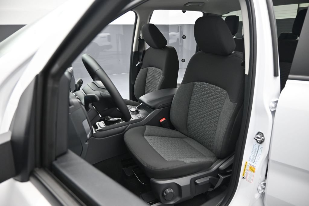 New 2026 Ford Ranger XLT w/ Black Appearance Package AWD/4WD image 8