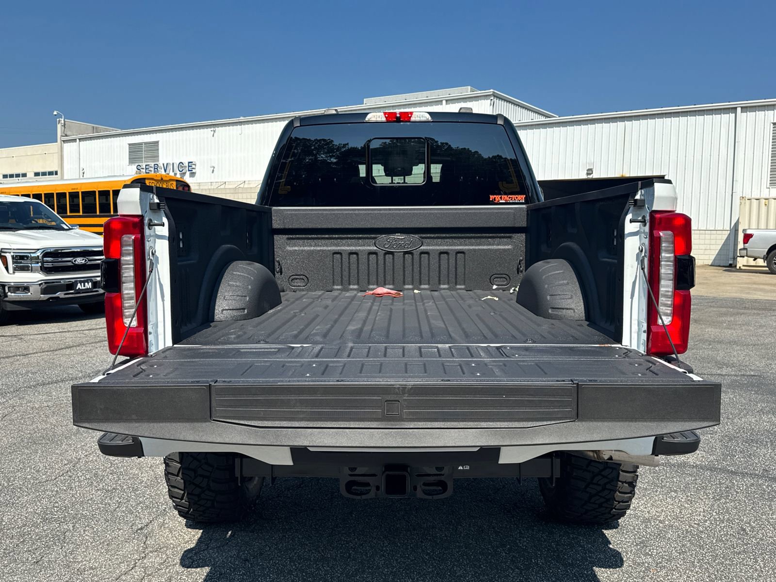 New 2025 Ford F250 Lariat w/ Lariat Ultimate Package image 18
