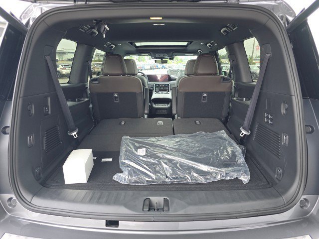 New 2026 Nissan Armada Platinum image 16