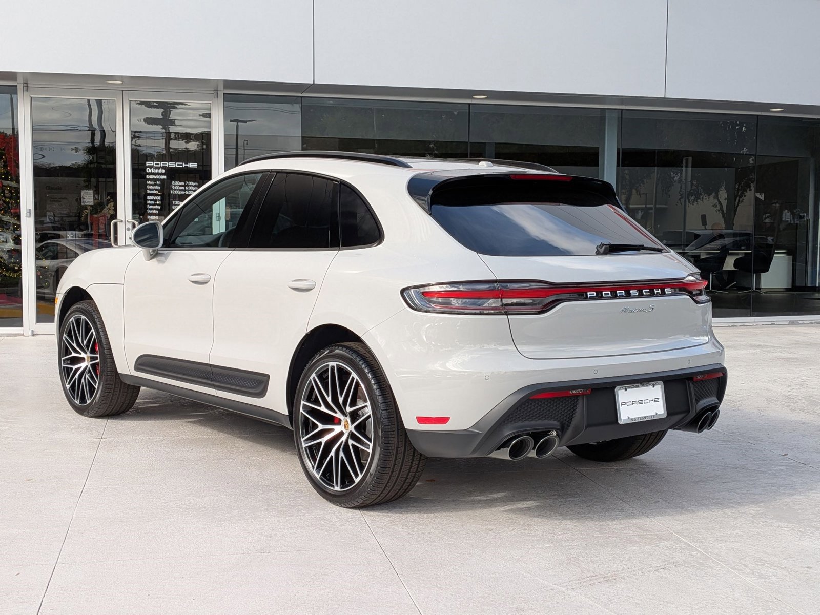 New 2026 Porsche Macan S image 3