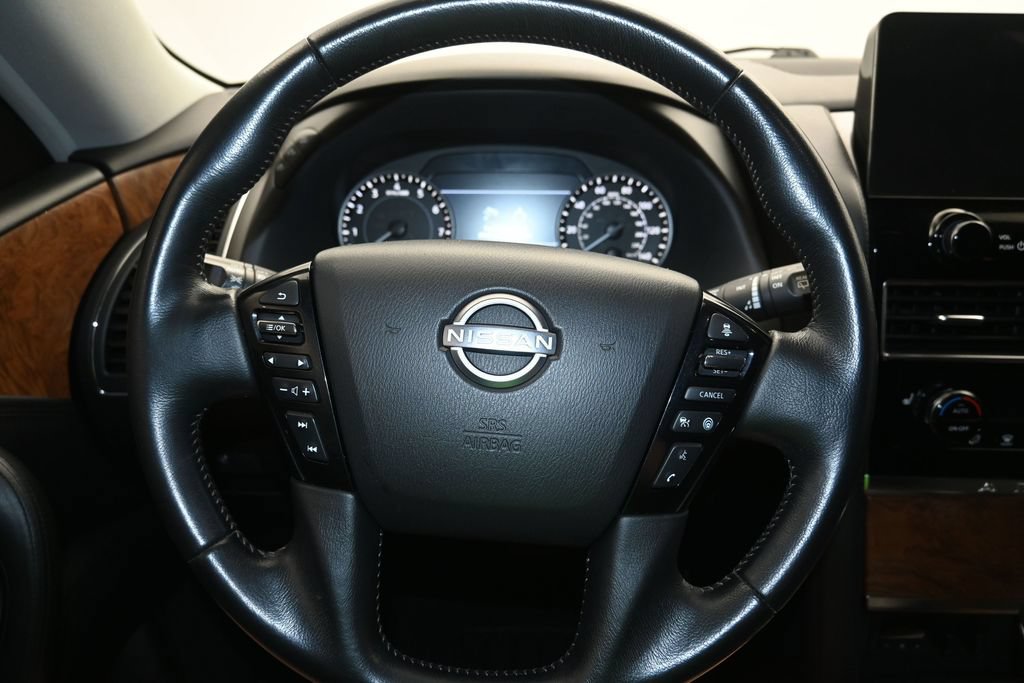 Used 2021 Nissan Armada SL w/ Captain's Chairs Package AWD/4WD image 13