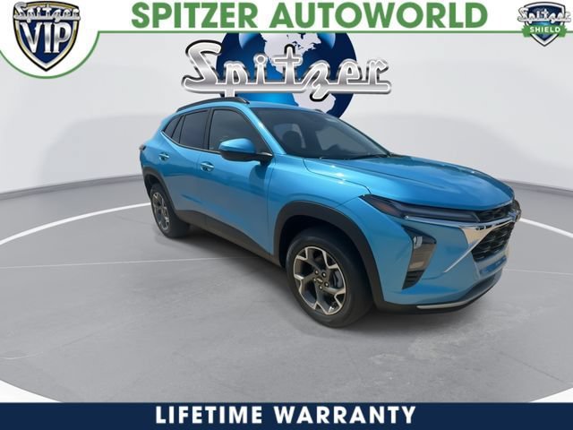 New 2026 Chevrolet Trax LT w/ LT Convenience Package FWD image 2