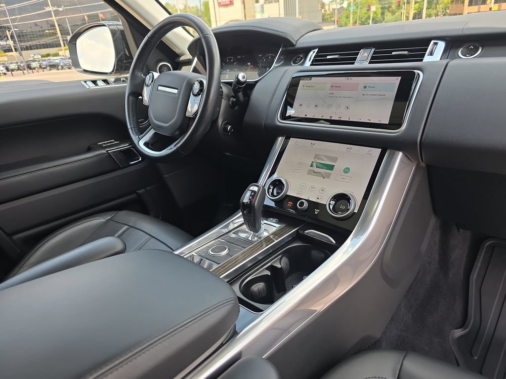 Used 2019 Land Rover Range Rover Sport HSE AWD/4WD image 18
