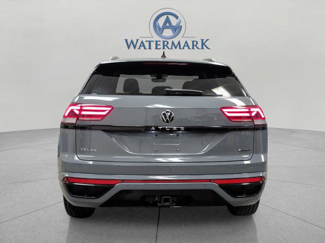 Used 2023 Volkswagen Atlas Cross Sport SEL R-Line AWD/4WD image 4
