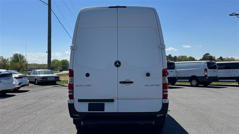 Used 2016 Mercedes-Benz Sprinter 2500 w/ Driver Comfort Package image 8
