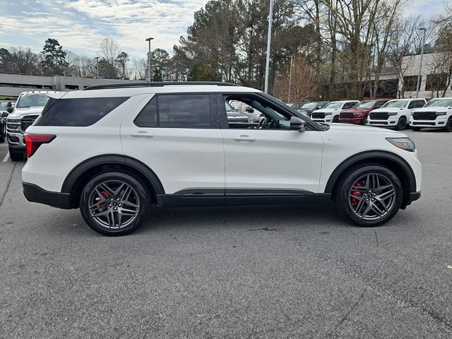 Used 2025 Ford Explorer ST-Line w/ Premium Package image 10