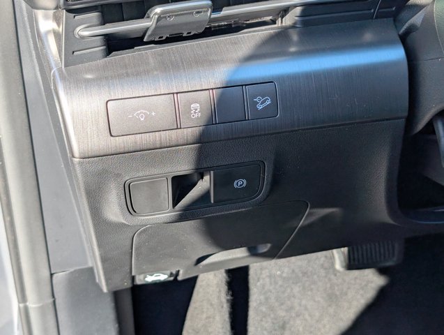 Used 2026 Hyundai Kona SEL Sport FWD image 15