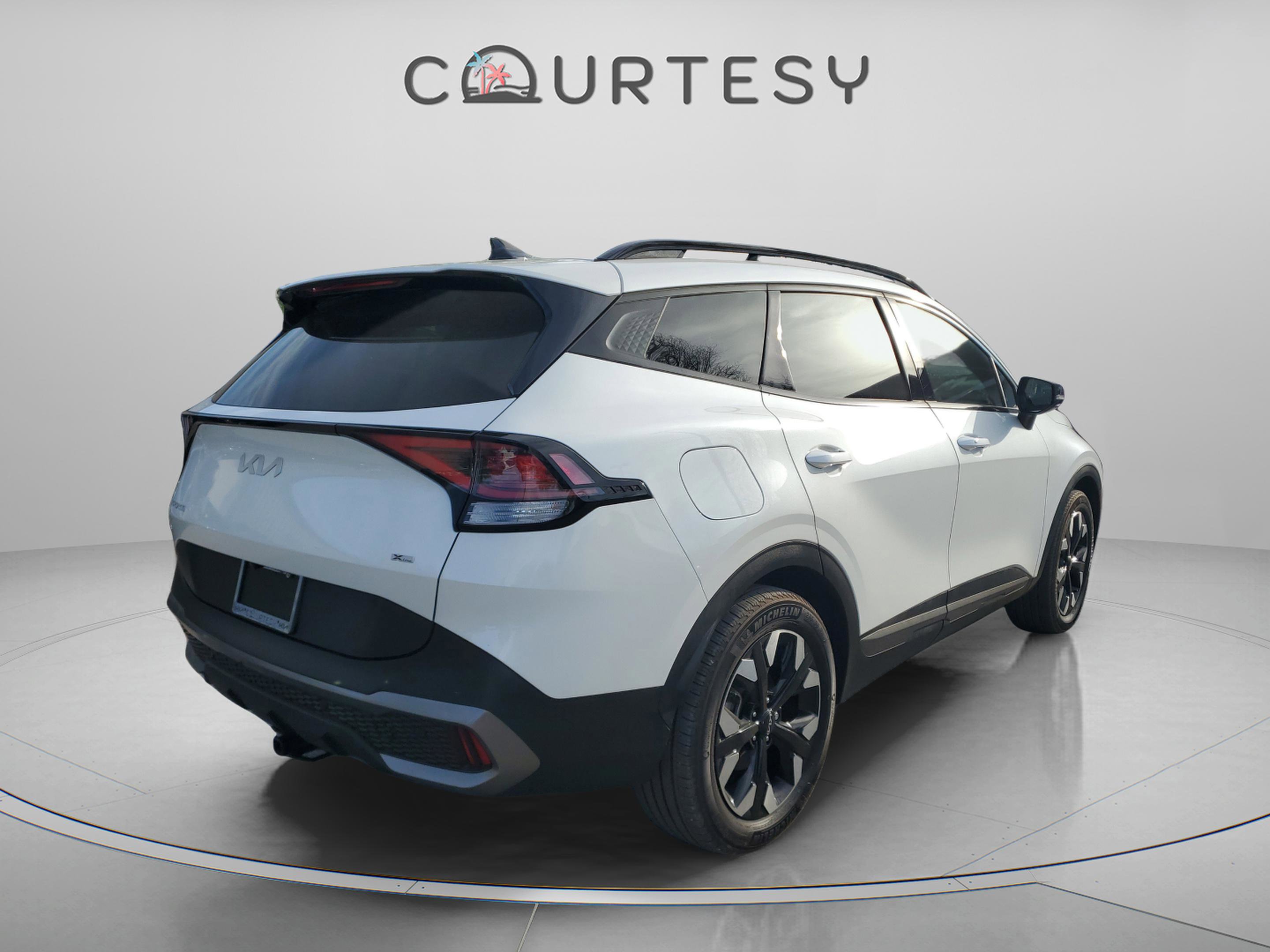 Used 2024 Kia Sportage X-Line image 3