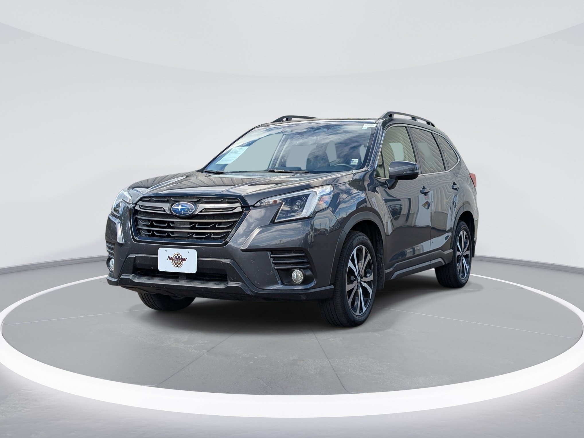 Used 2023 Subaru Forester Limited AWD/4WD image 3