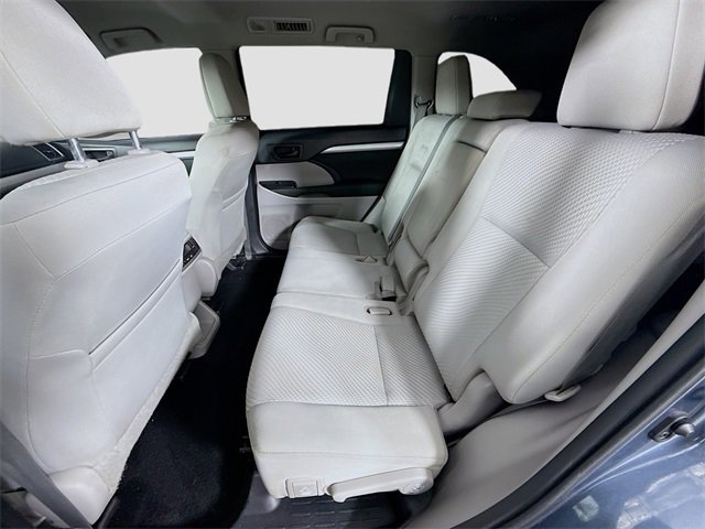 Certified 2019 Toyota Highlander LE image 22