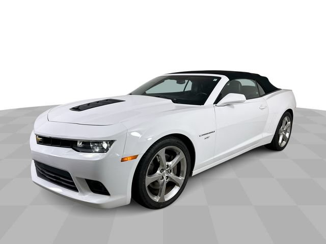 Used 2014 Chevrolet Camaro SS w/ RS Package RWD image 4