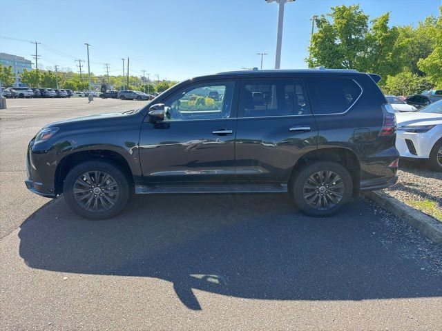 Used 2023 Lexus GX 460 Luxury w/ Sport Design Package AWD/4WD image 4