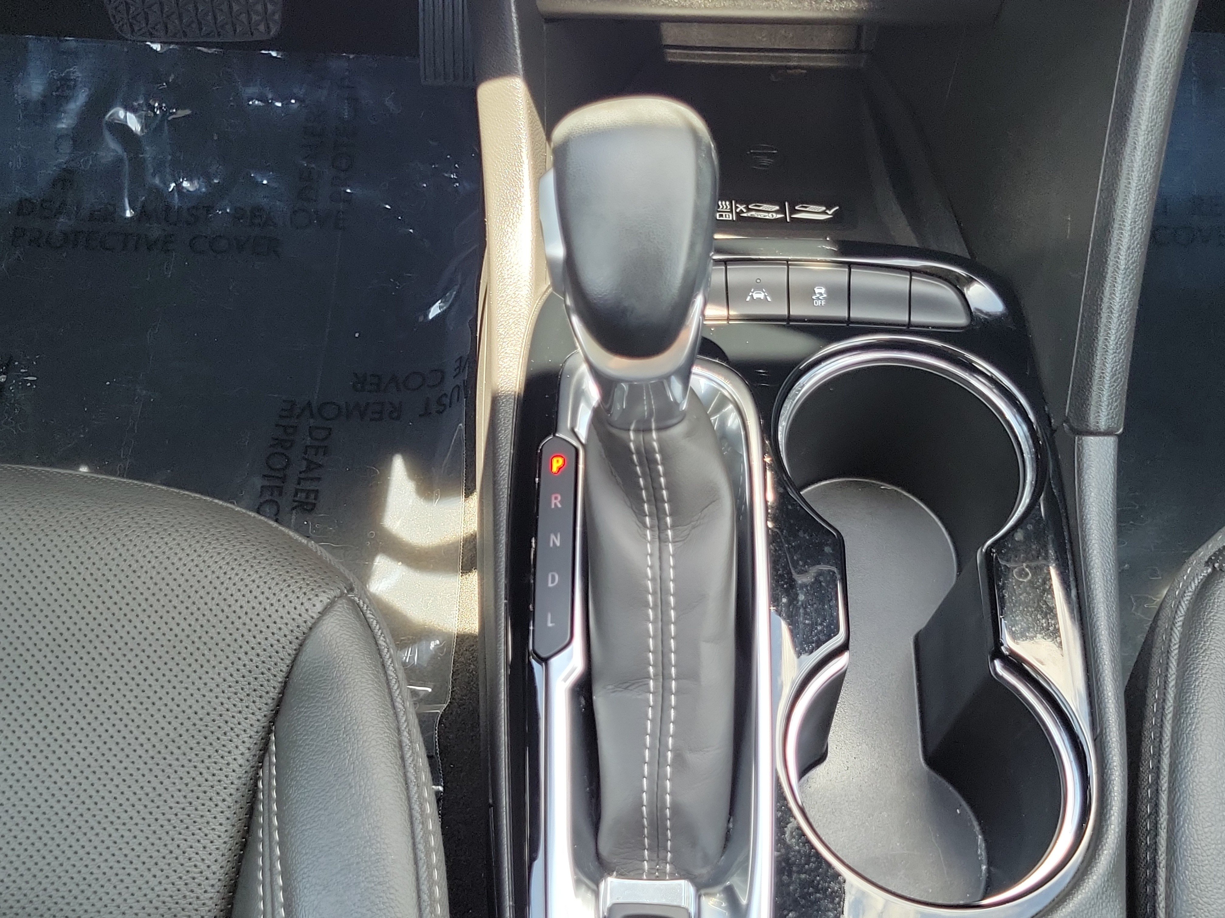 Used 2024 Buick Encore GX Sport Touring w/ Advanced Technology Package FWD image 24