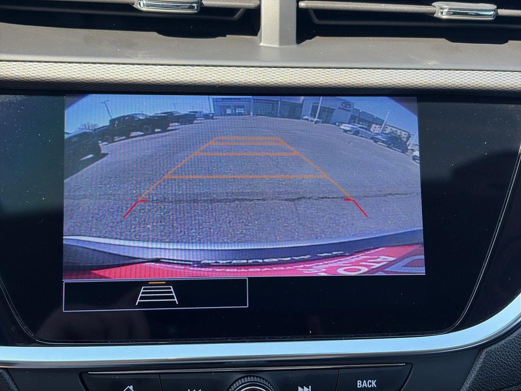 Used 2023 Buick Encore GX Preferred FWD image 17