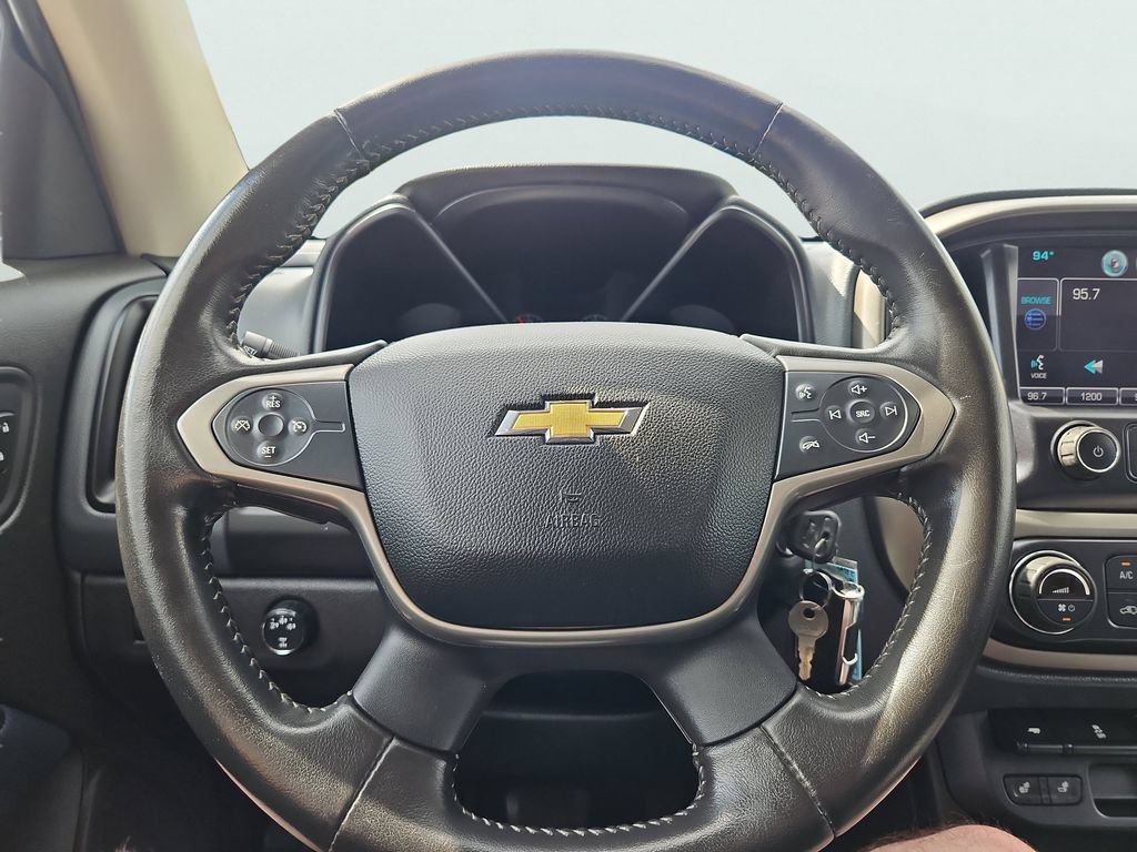 Used 2015 Chevrolet Colorado Z71 AWD/4WD image 28