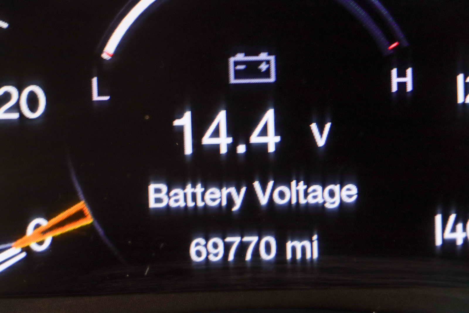 Used 2020 Jeep Grand Cherokee Altitude image 16