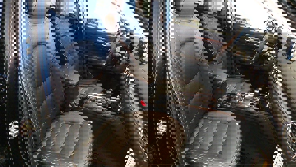 New 2025 MAZDA CX-5 AWD 2.5 S w/ Premium Plus Pkg image 19