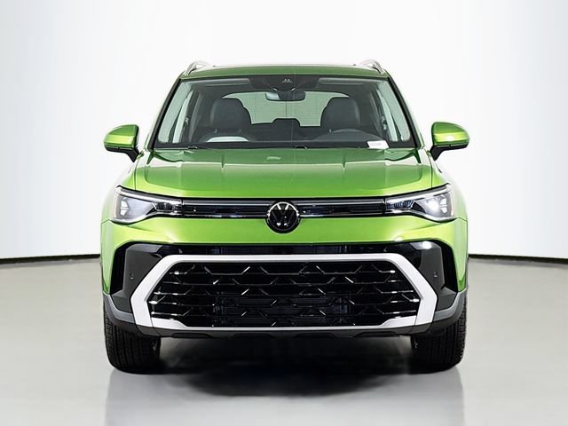 New 2026 Volkswagen Taos SEL AWD/4WD image 2
