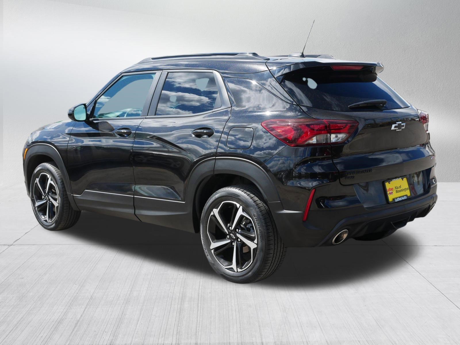 Used 2023 Chevrolet TrailBlazer RS w/ Convenience Package AWD/4WD image 5